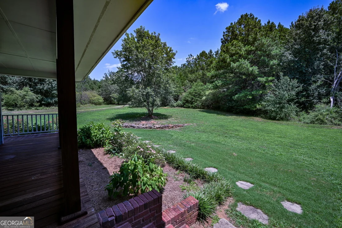 Photo of 160 River Lane