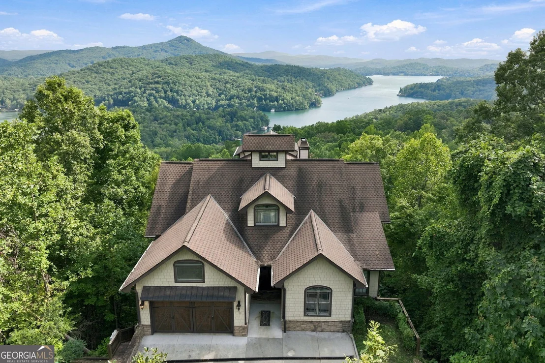 Photo of 171 High Pointe Drive