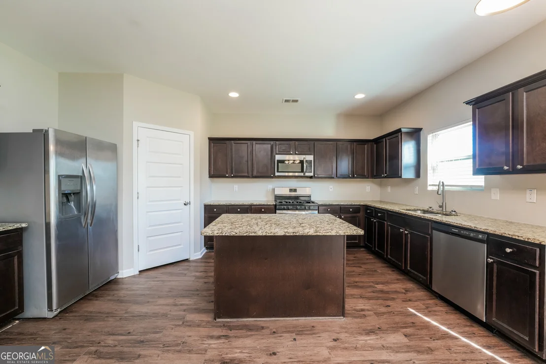 Photo of 2364 Cornell Circle
