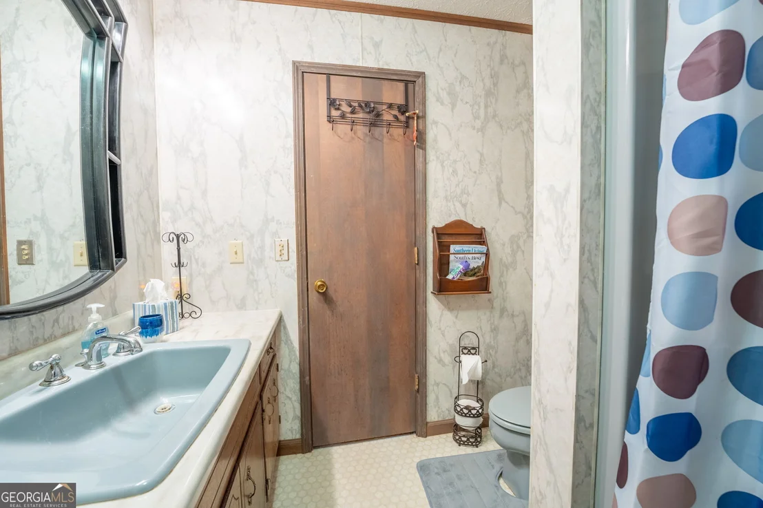 Photo of 375 Western Way