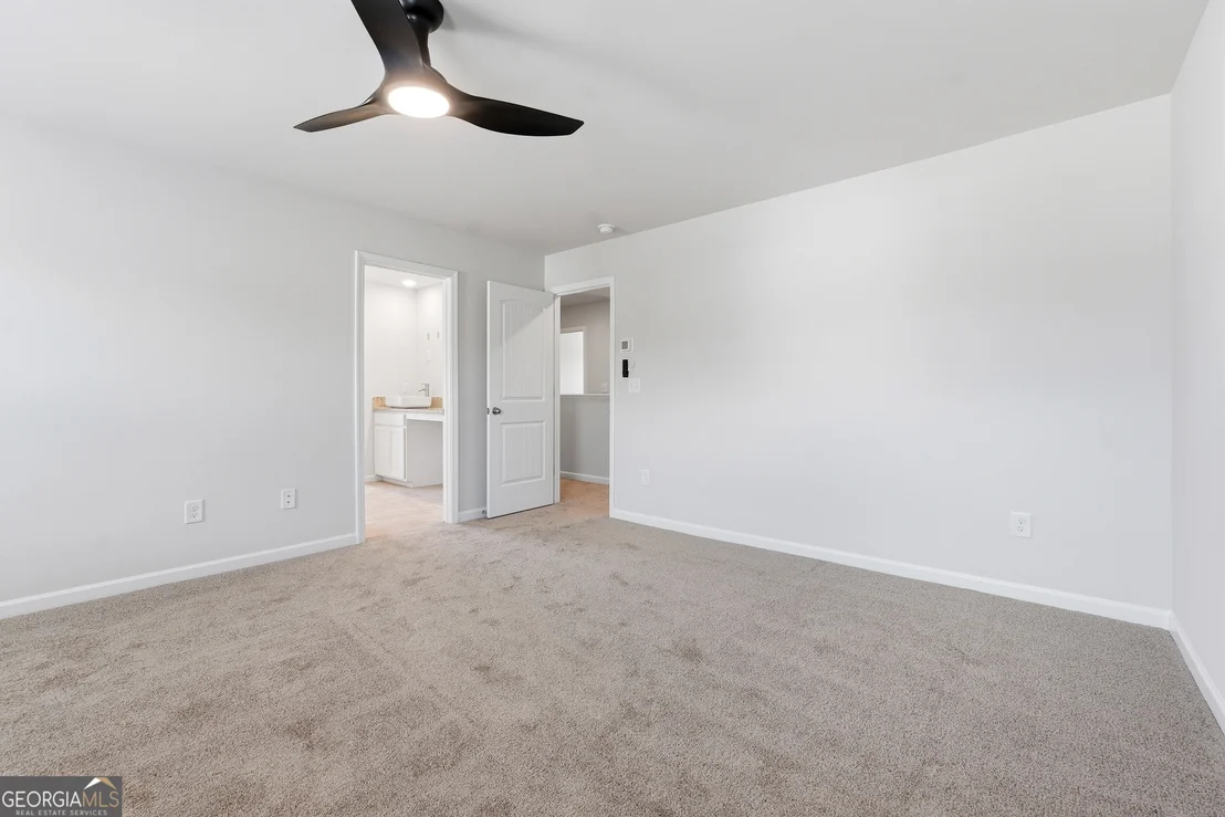 Photo of 166 PERCHERON Road