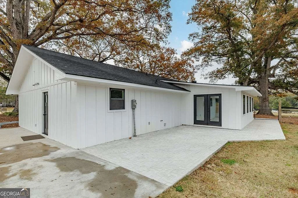 Photo of 1410 Old Bishop Road