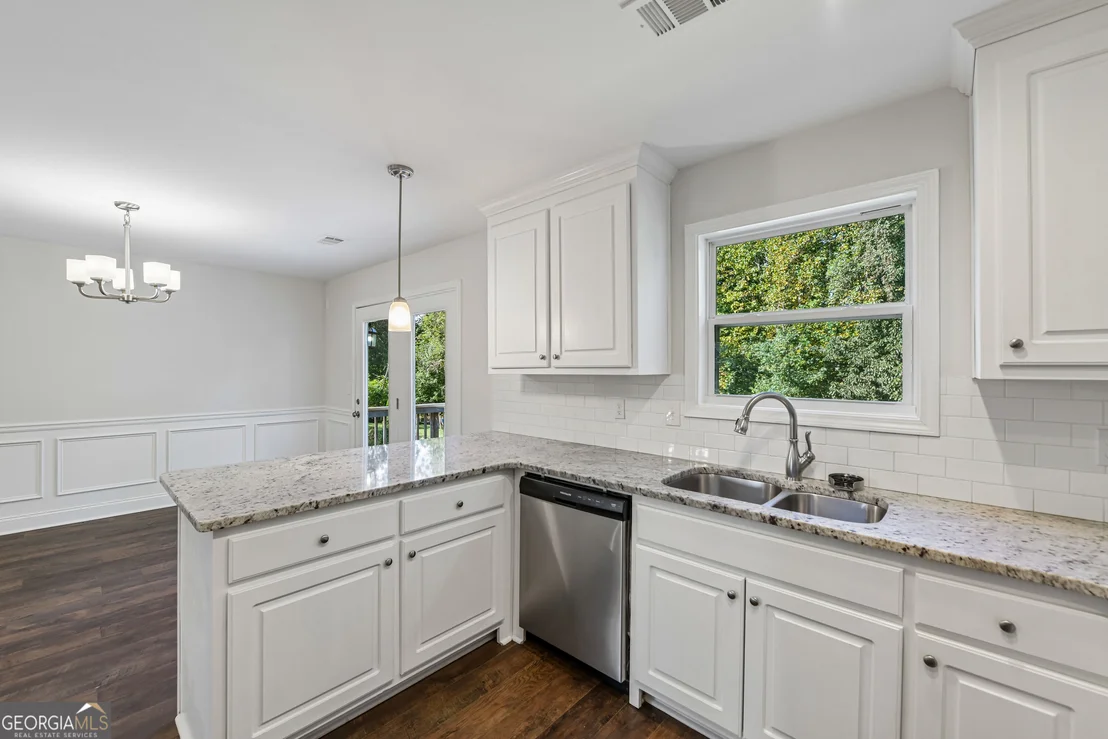 Photo of 3983 Fraser Circle