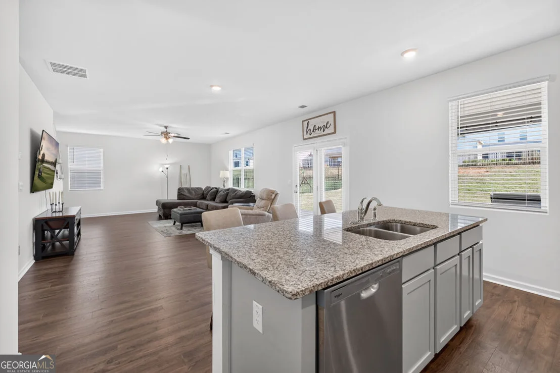 Photo of 120 Champlain Road