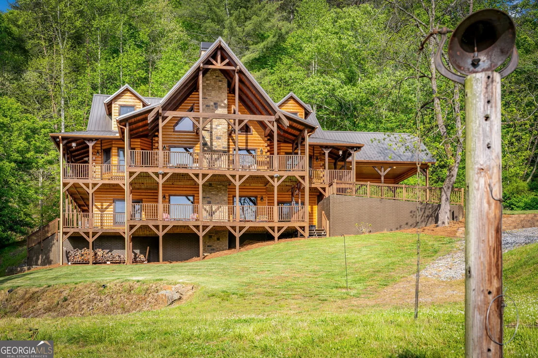Photo of 460 Wikle Drive