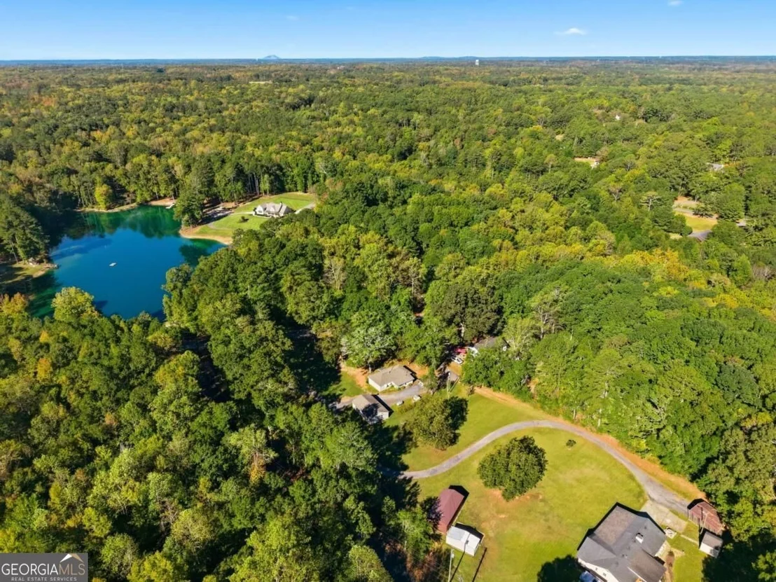 Photo of 1141 Stewart Road