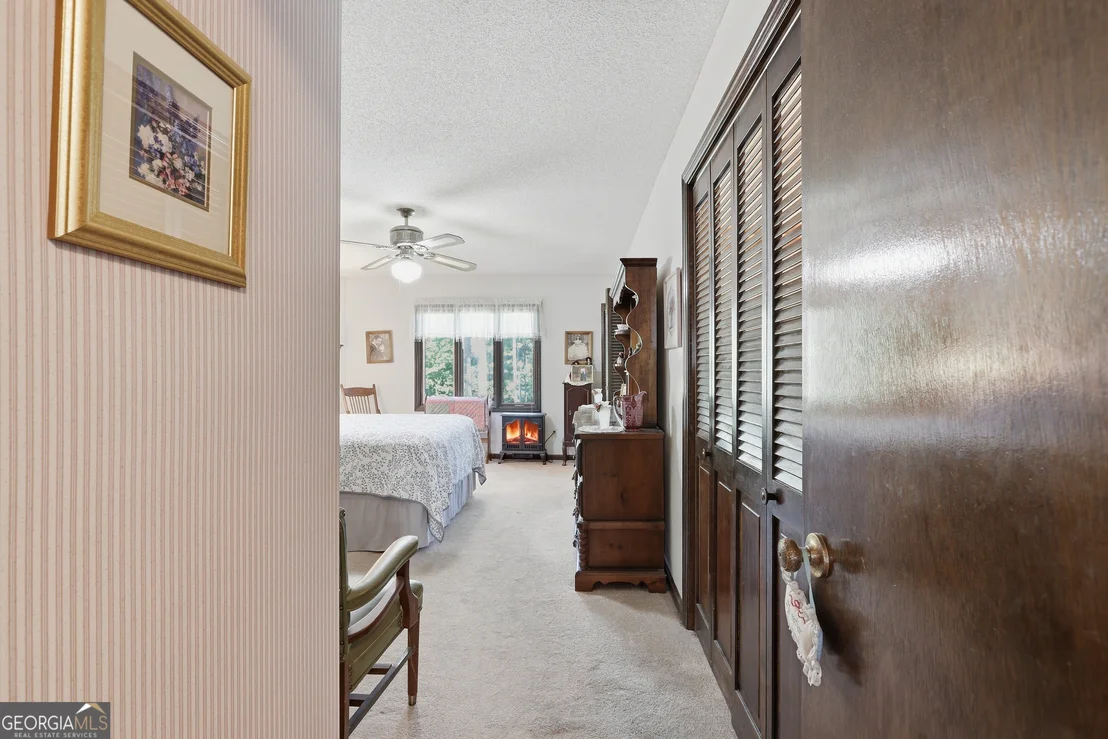 Photo of 33 Cherokee Hills Lane