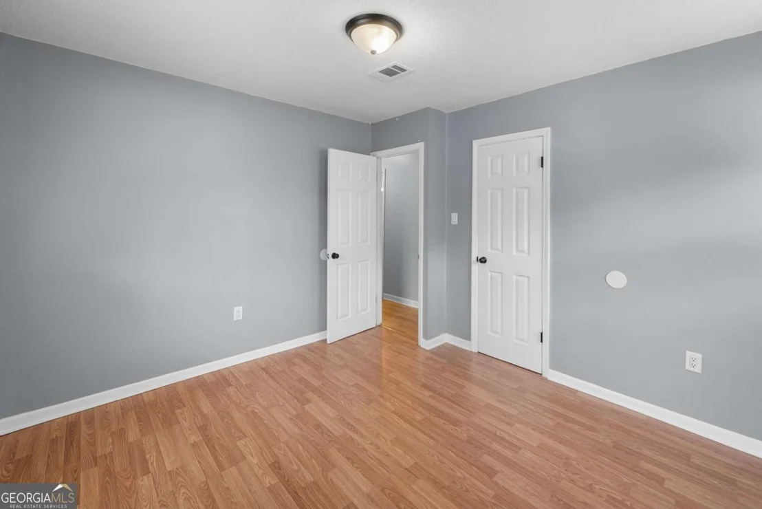 Photo of 320 W Whatley Street