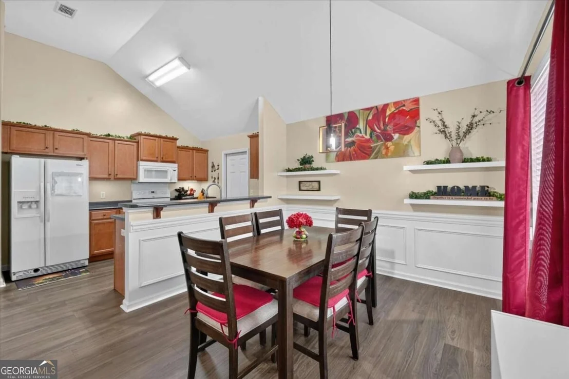 Photo of 30 Bostwick Drive