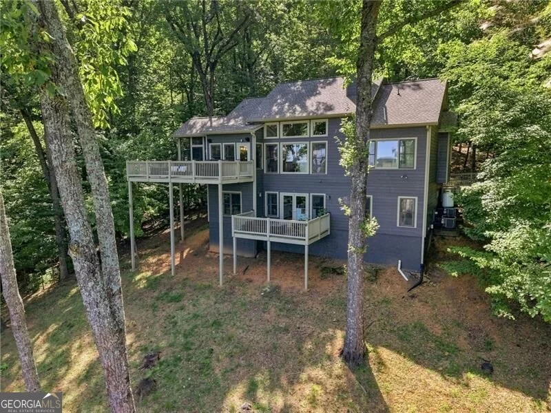 Photo of 1458 Valley View Drive