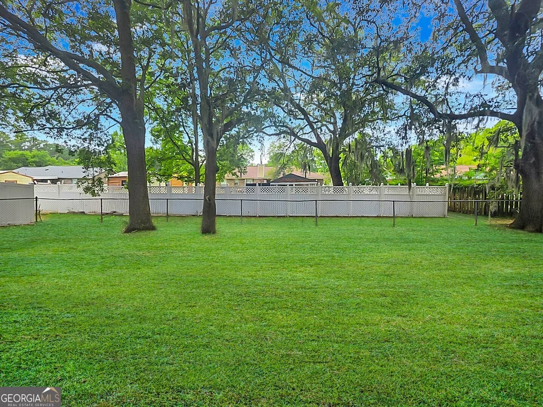 Photo of 1257 Roberts Way