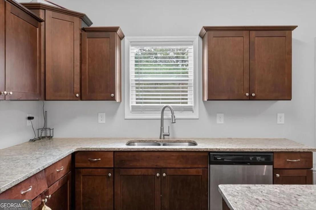 Photo of 338 Springwater Way