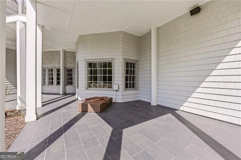 Photo of 6756 Hedge Row Lane