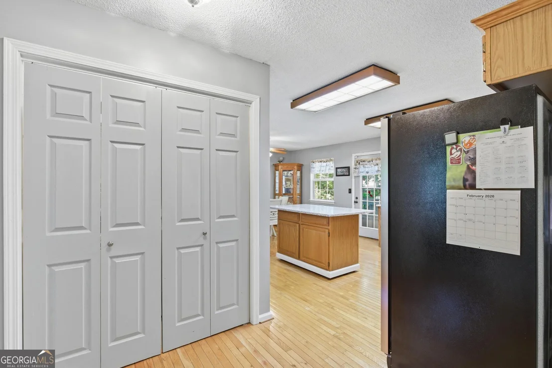 Photo of 325 Springwood Drive