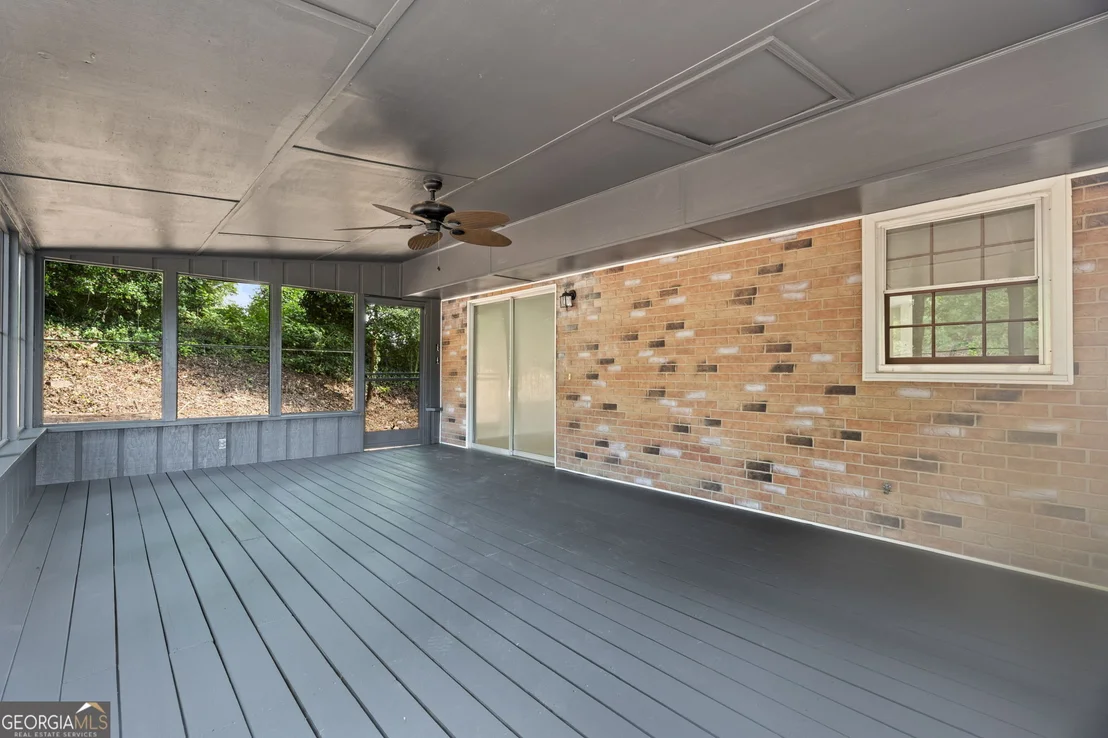 Photo of 2107 Windsor Drive