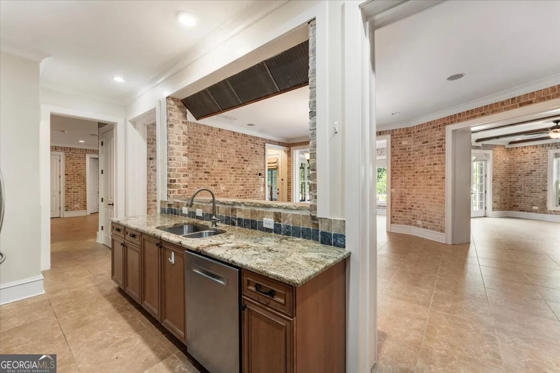 Photo of 2432 Autumn Maple Drive