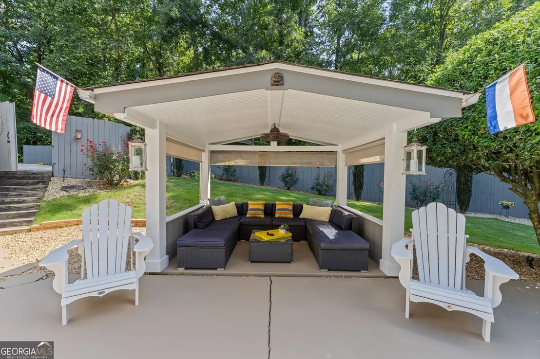 Photo of 5725 Ash Drive