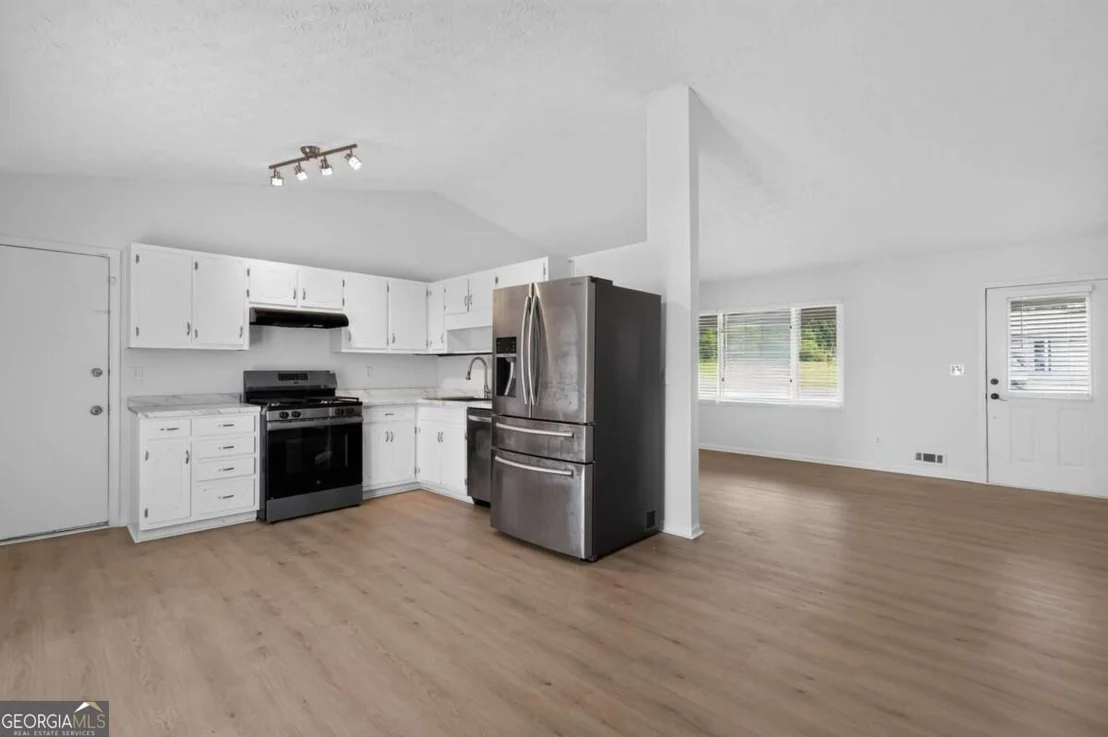 Photo of 3217 Canterbury Trail