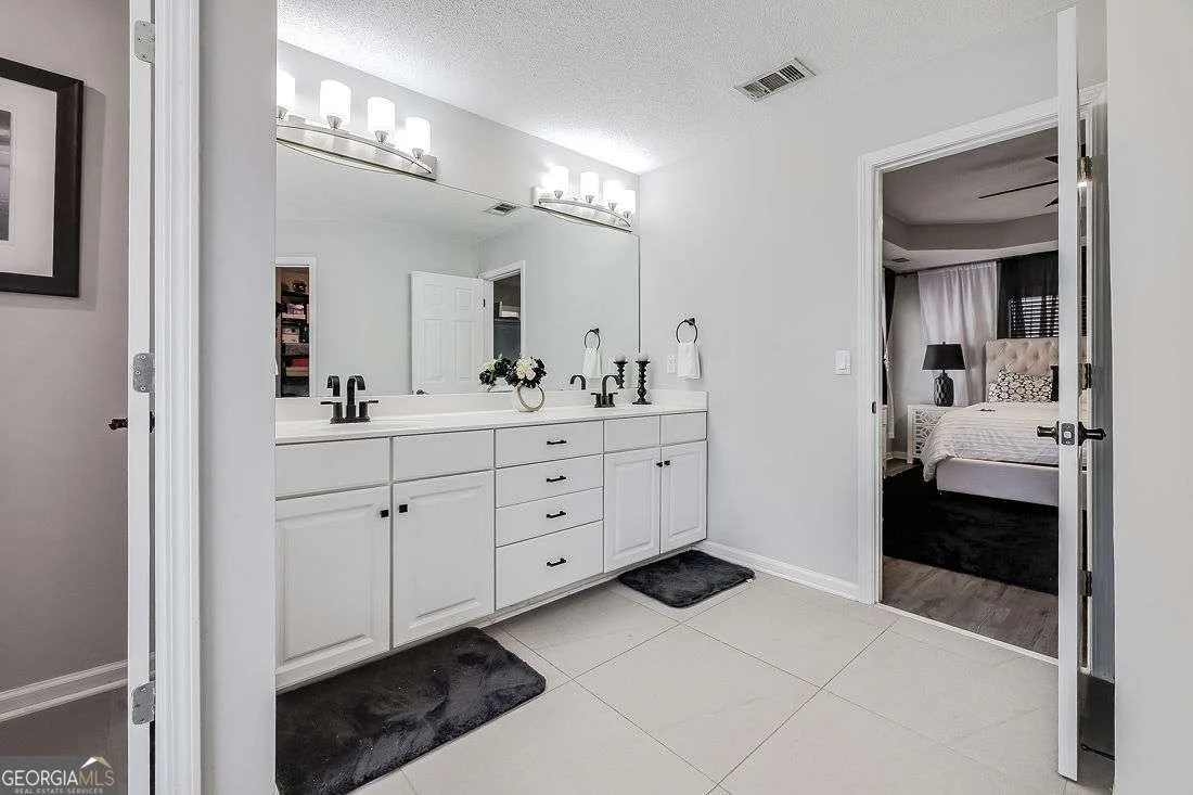 Photo of 100 Cypress Drive