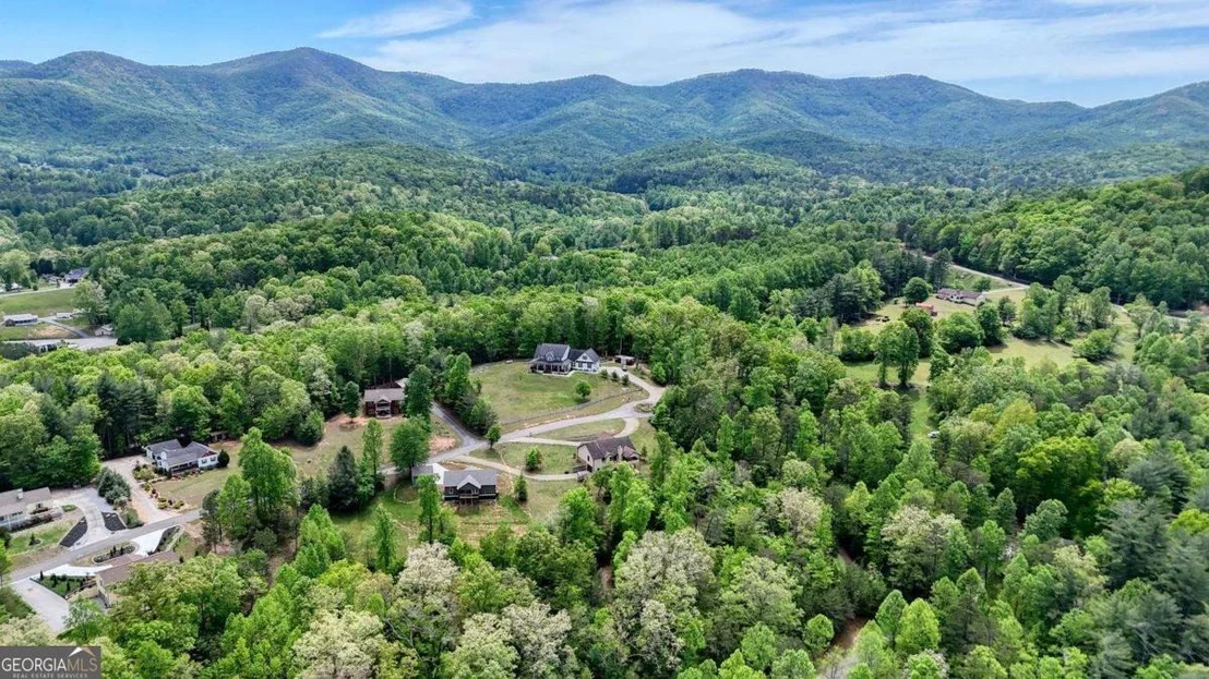 Photo of 366 Upper Fox Trail