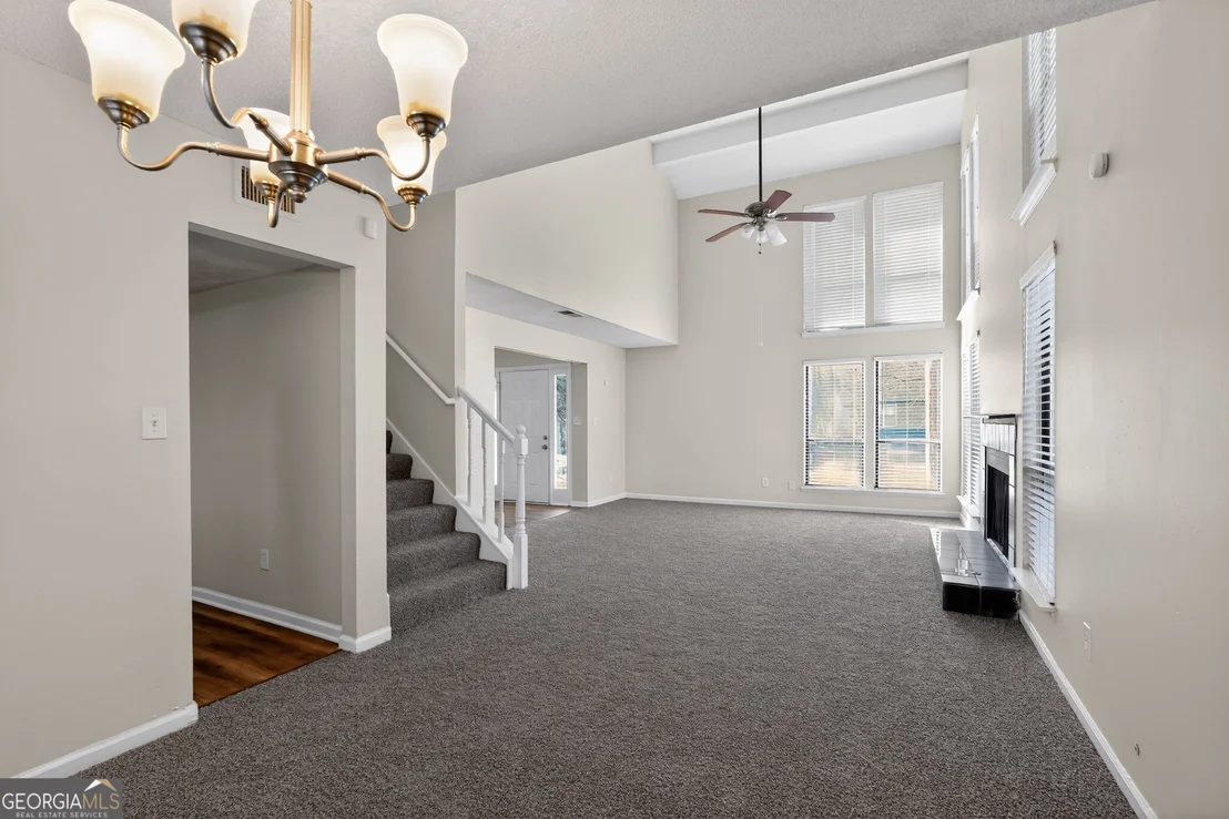 Photo of 858 Chapman Circle