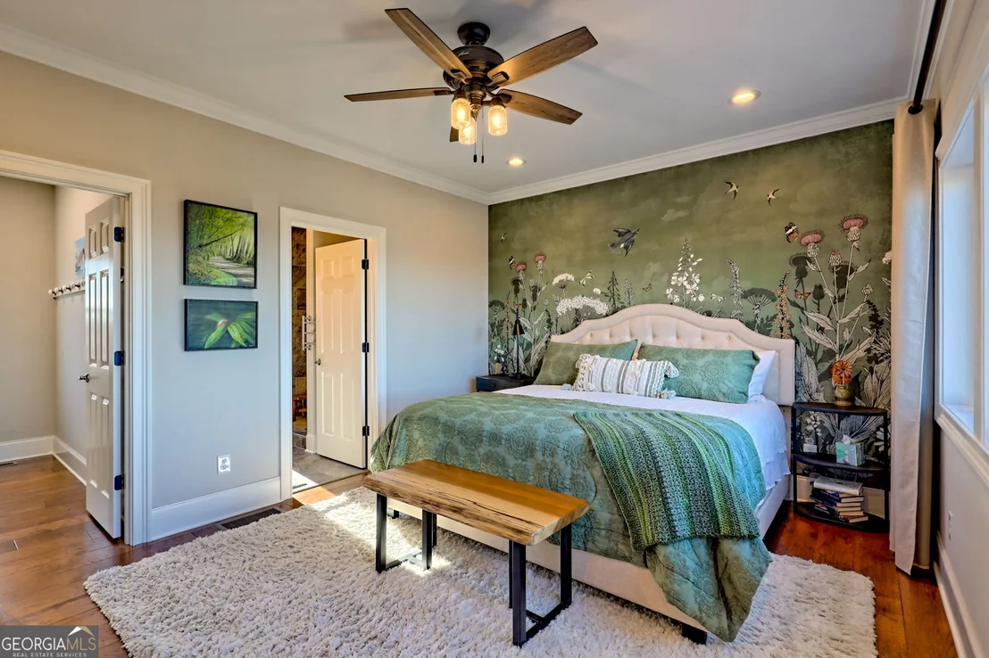 Photo of 916 Arbor Drive