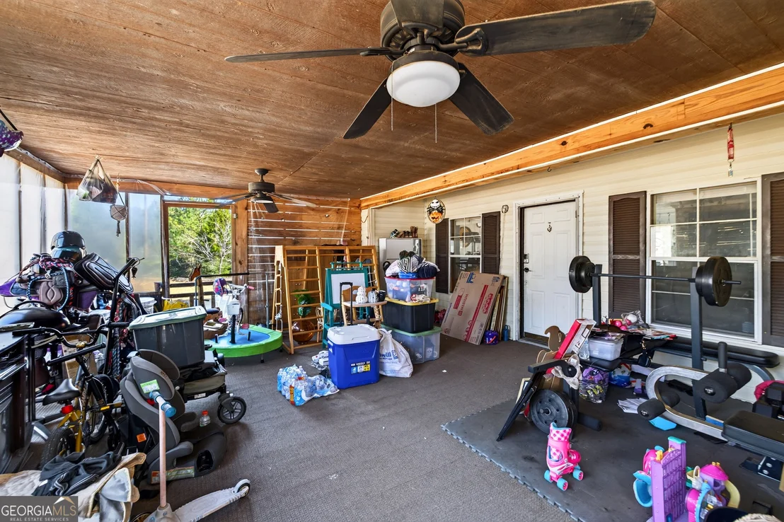 Photo of 2150 Centennial Road
