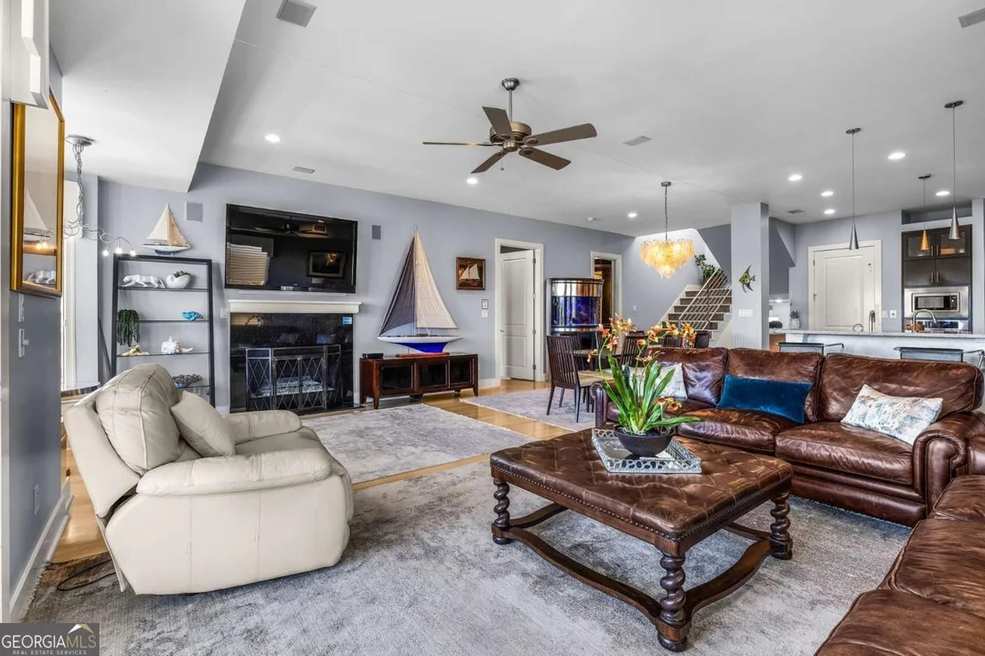 Photo of 8 18Th Street
