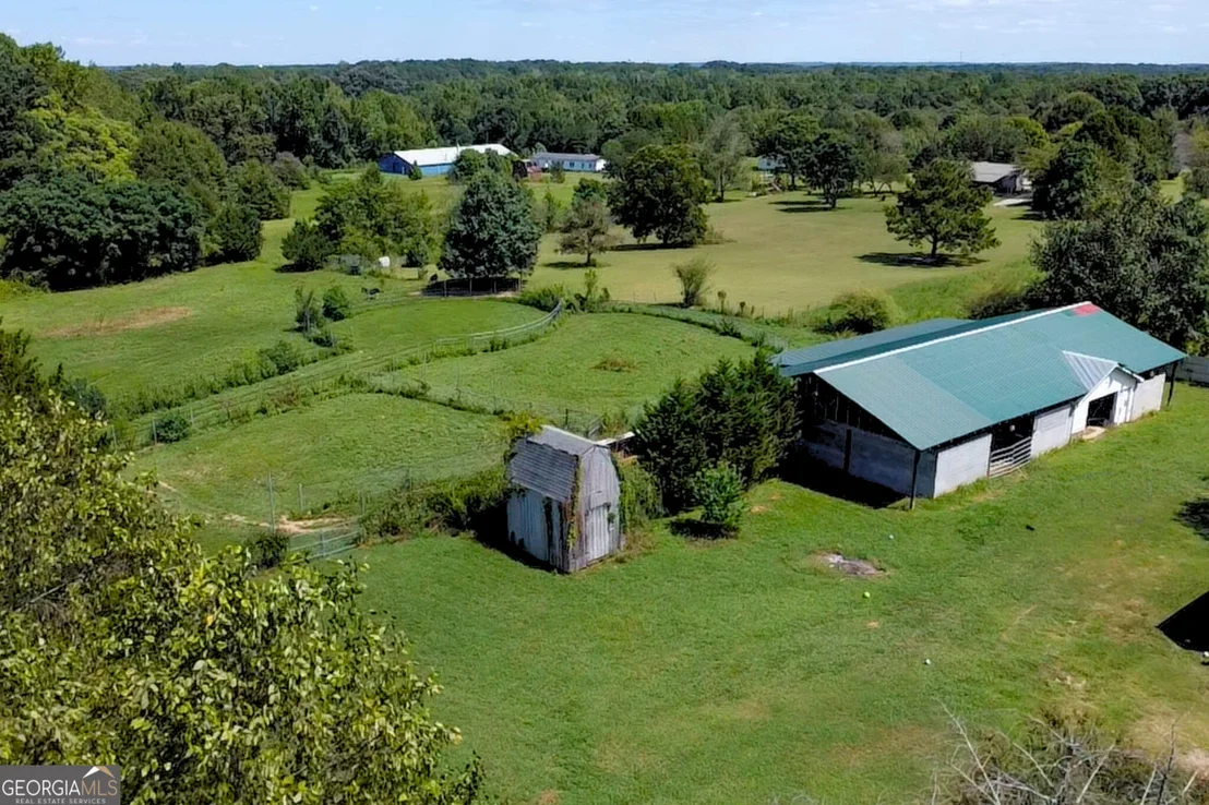 Photo of 383 Jones Road
