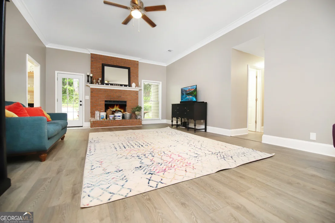 Photo of 16 River Point Drive