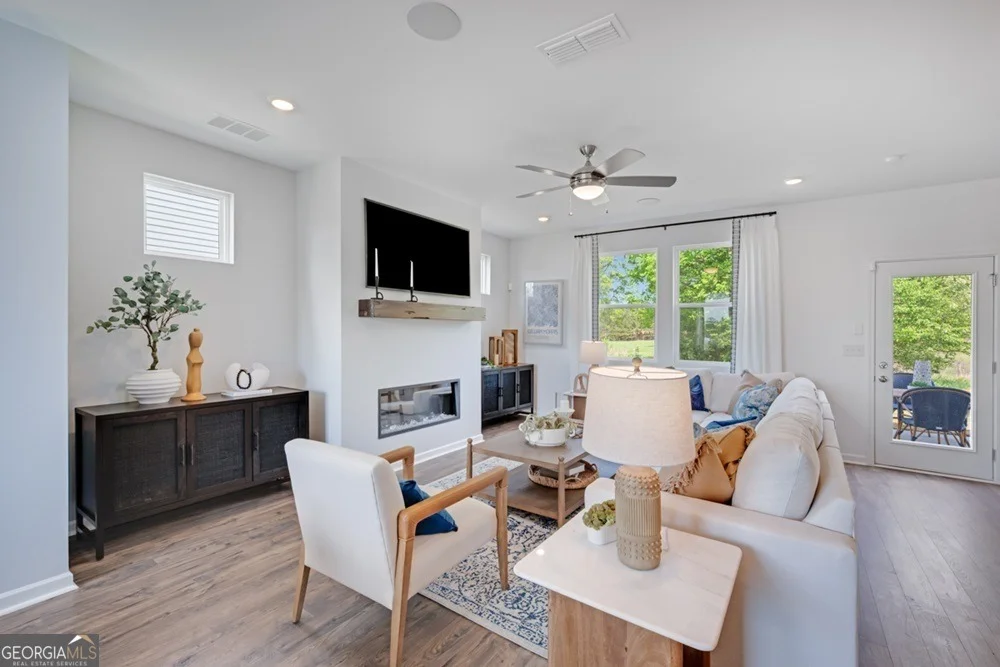 Photo of 4037 Laurant Path
