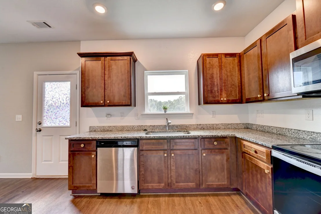 Photo of 784 Fitzroy Drive