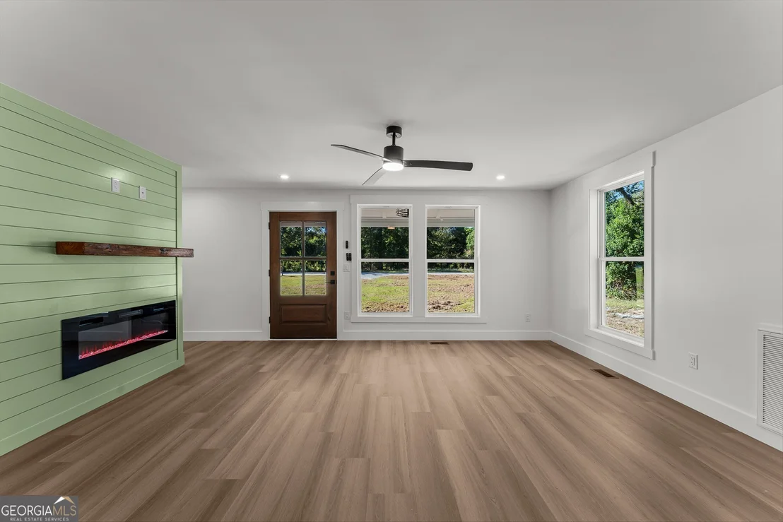 Photo of 3288 W US-280
