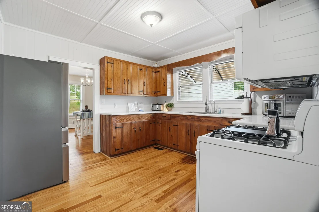 Photo of 3022 Maple Road SE