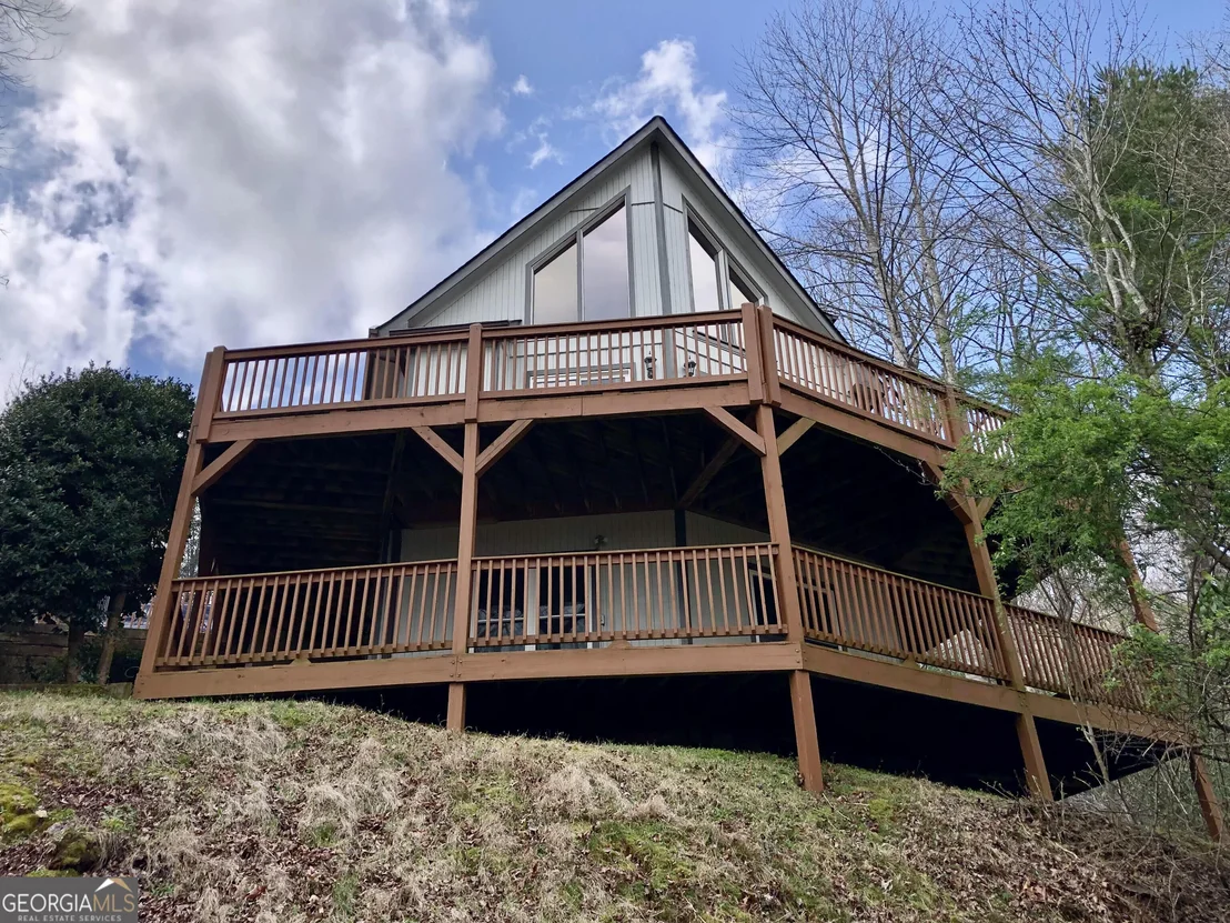 Photo of 2585 Panorama Drive