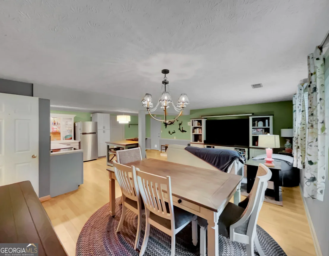 Photo of 298 Hudson River Drive