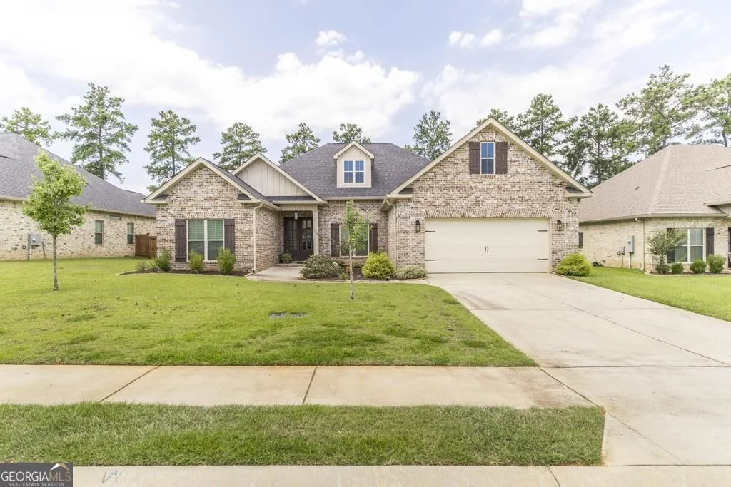 Photo of 104 Gracetree Way