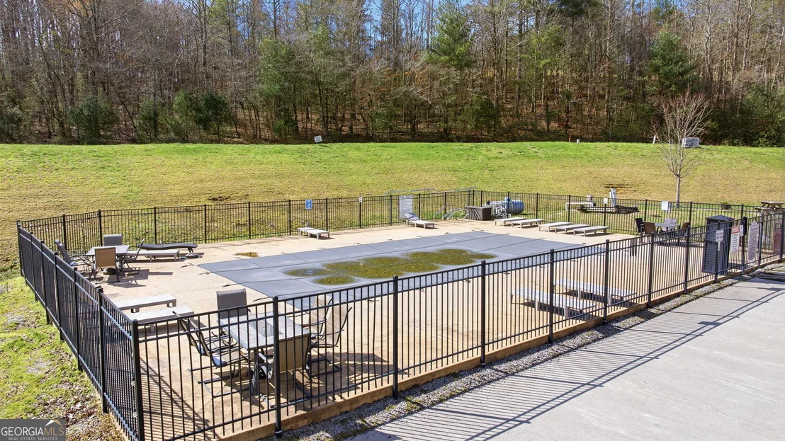 Photo of 102 Mountain Meadows Drive