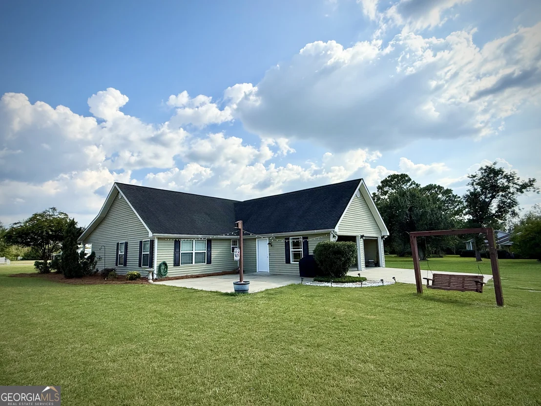 Photo of 2402 Zoar Road