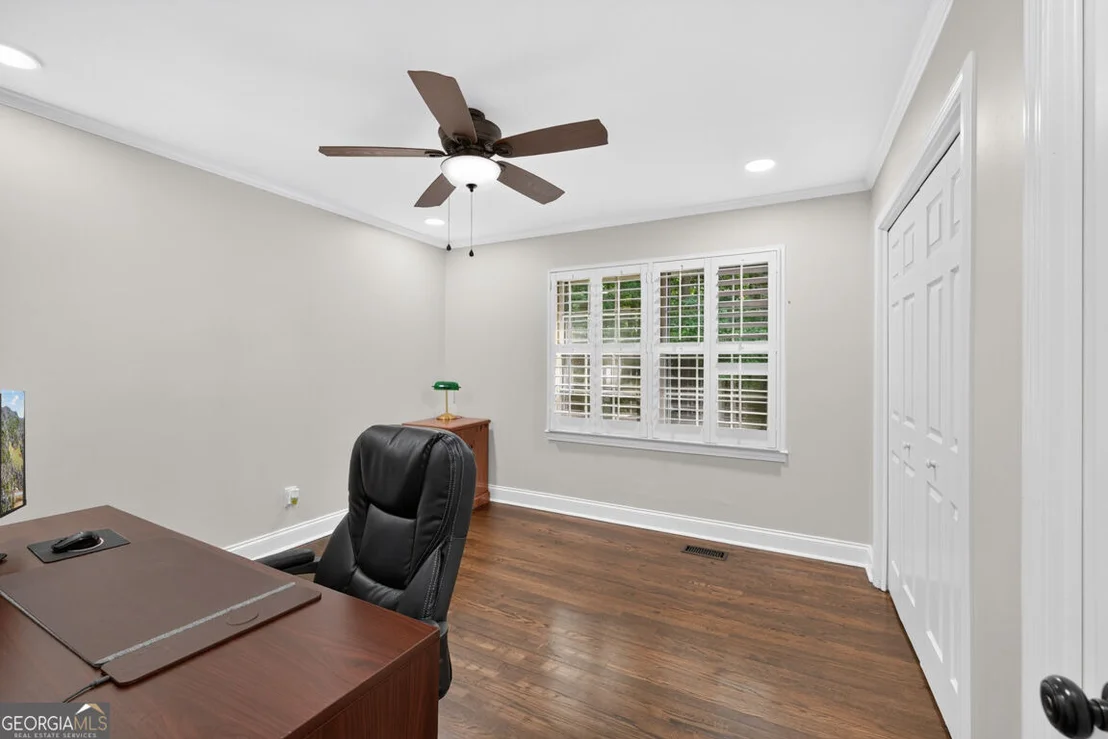 Photo of 327 Dickson Drive