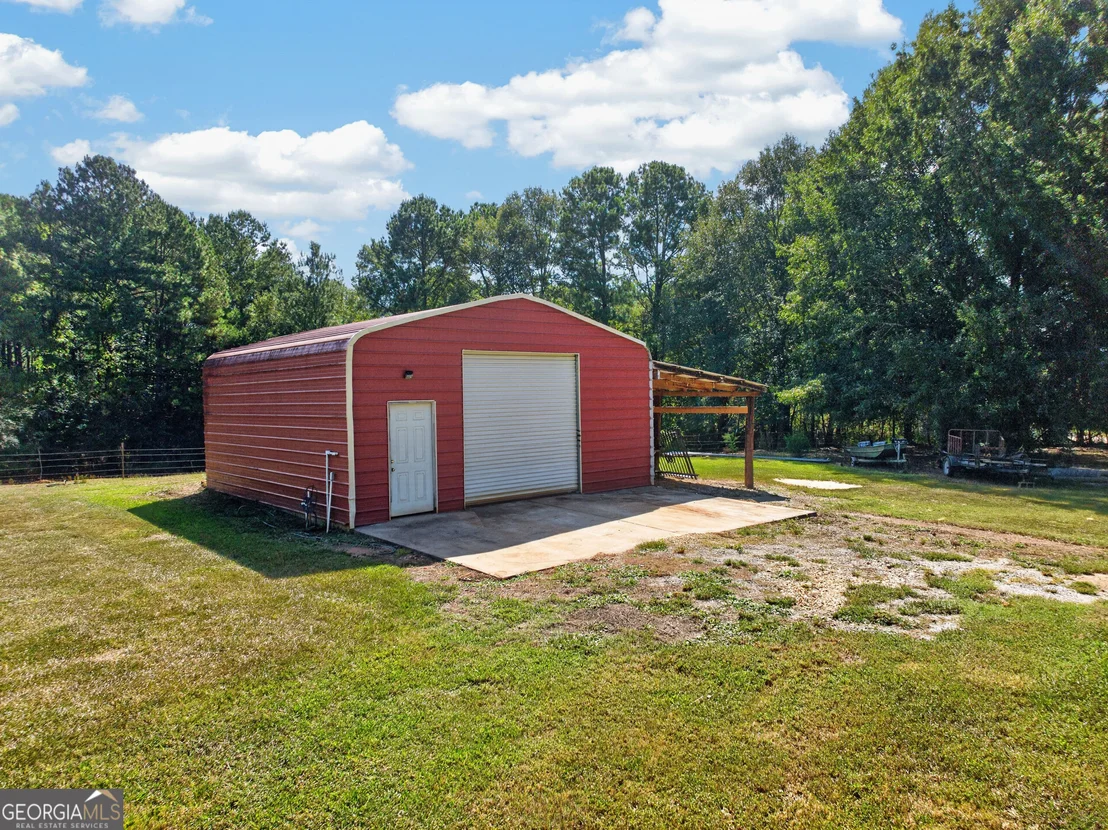 Photo of 9852 Post Road