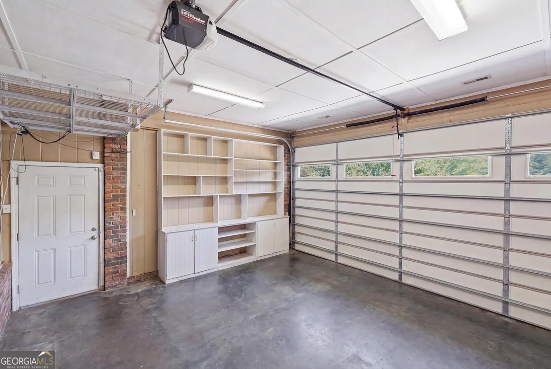 Photo of 125 Windsor Drive