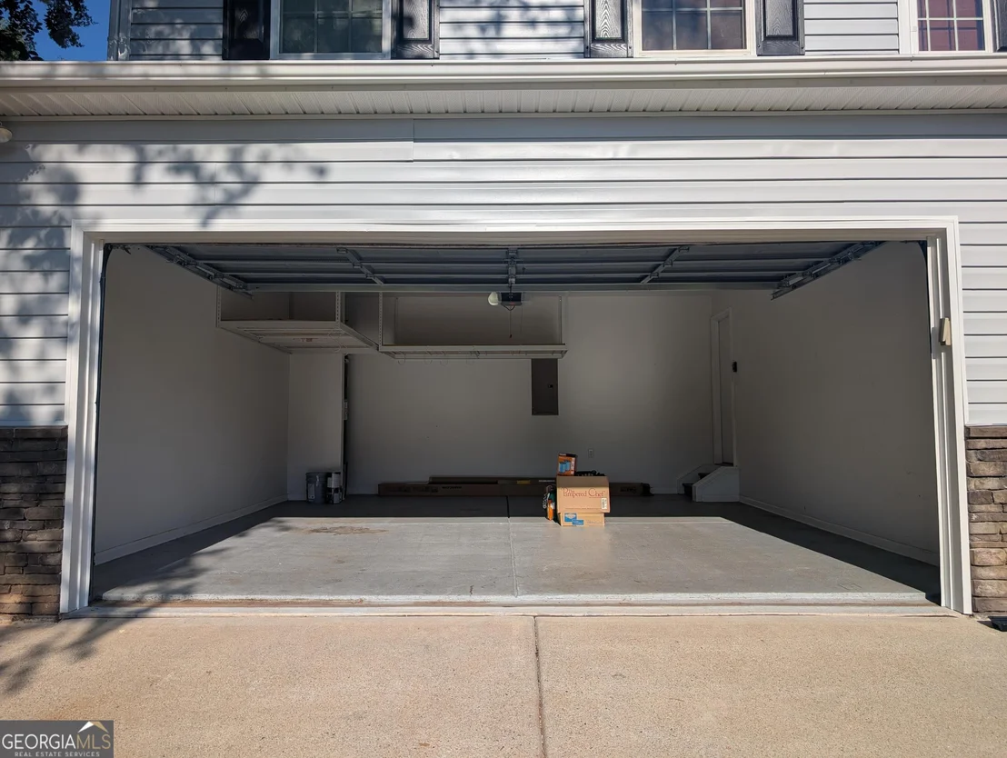 Photo of 2475 Sheldon Place