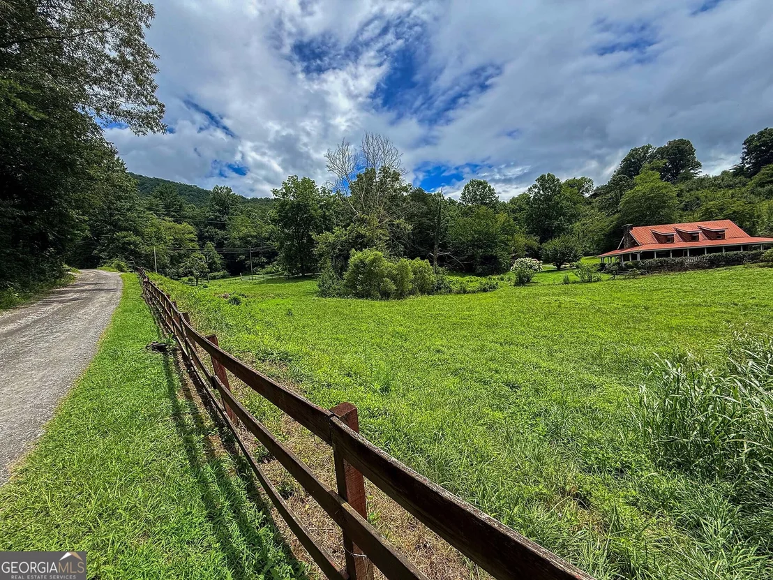 Photo of 122 Crawford Cove Road
