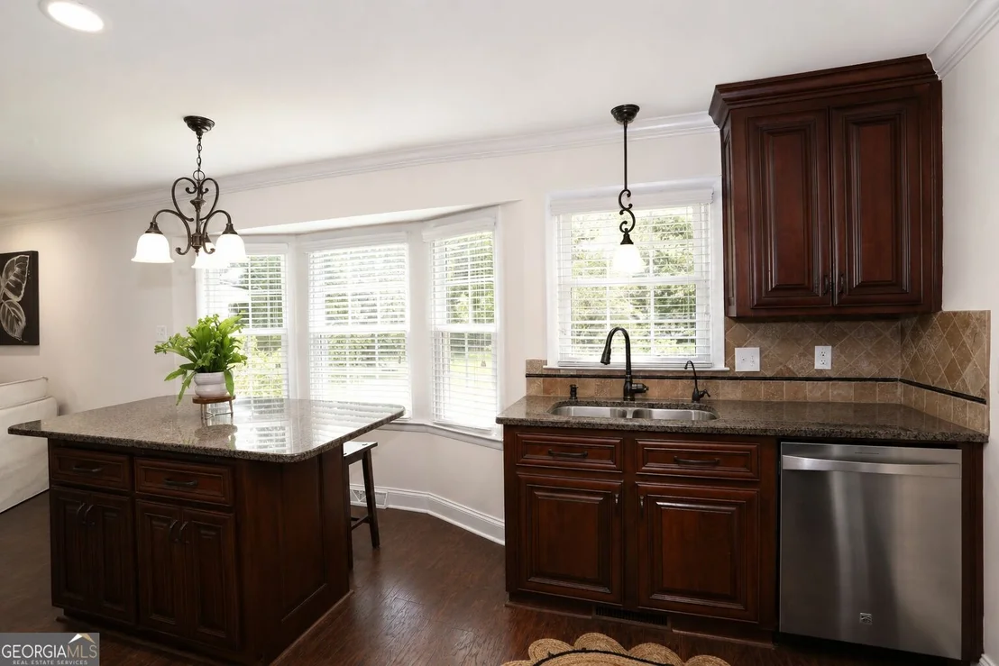 Photo of 224 Windsor Drive