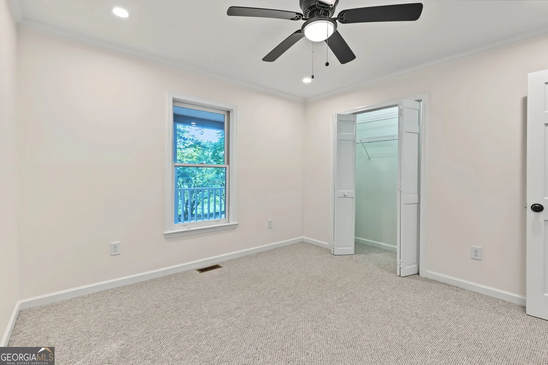 Photo of 623 Deerfield Drive