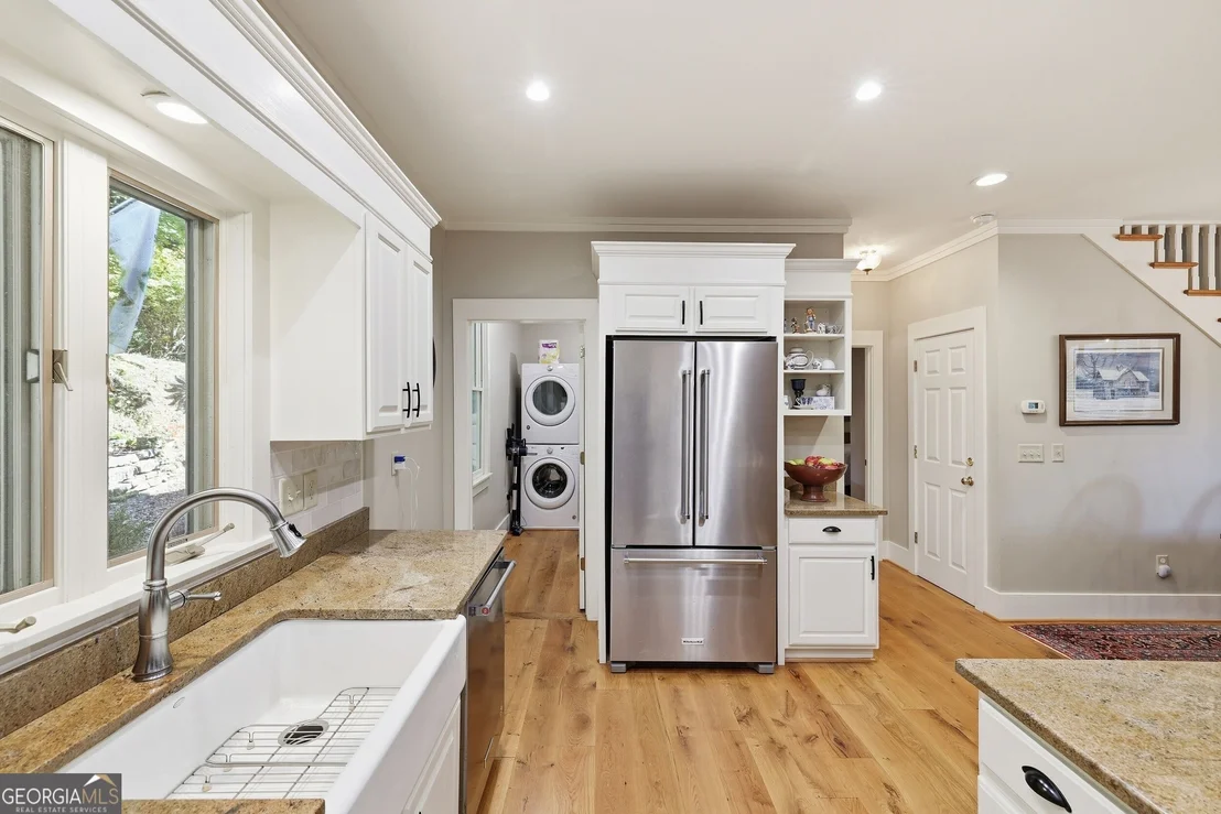 Photo of 160 Ridgepole Drive