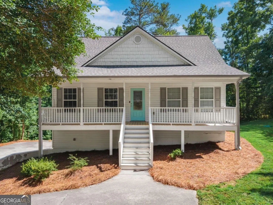 Photo of 2380 Land Road
