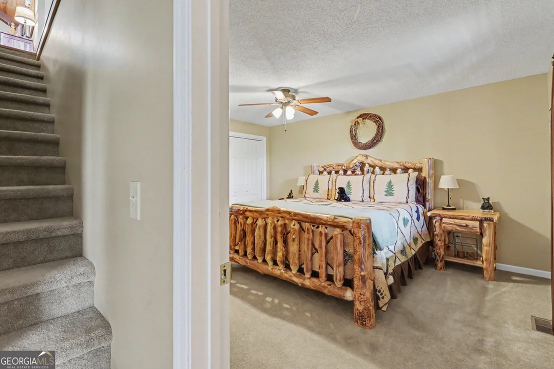 Photo of 2379 Ridgepole Drive