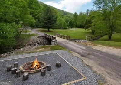 Photo of 4 Highland Forge